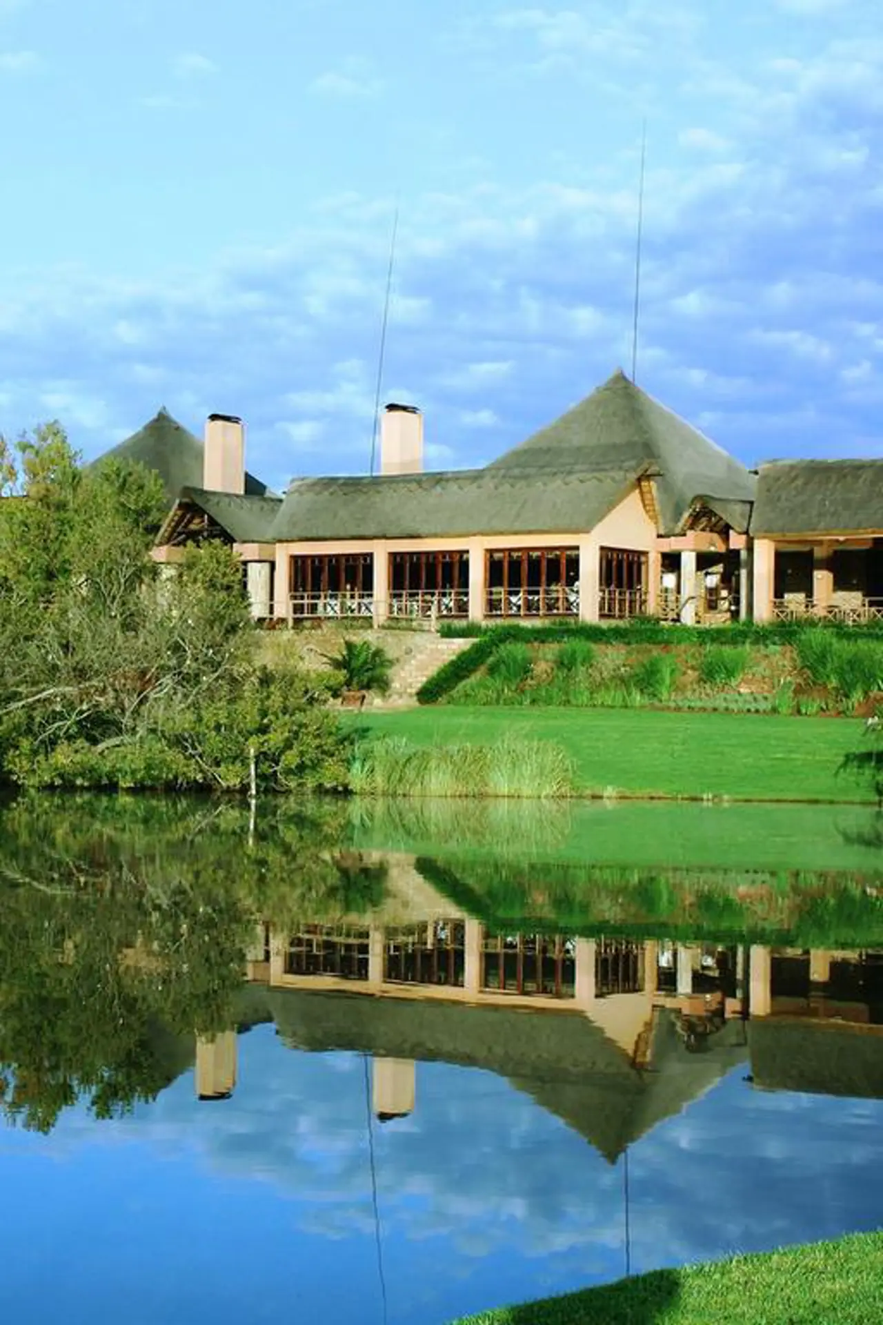 Glenburn Lodge And Spa Right Image